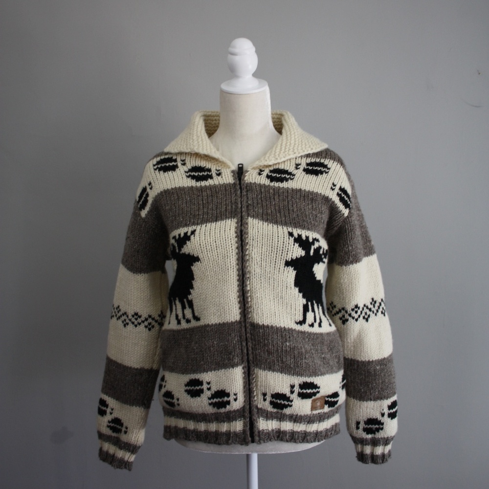 Northern Lifestyles | Wool Knit Moose Zip Up